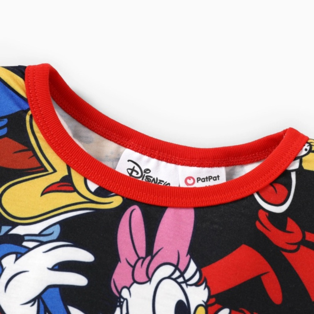 Disney Mickey and Friends Boy Character All-over Graffiti Print T-shirt Size 6-7 - Picture 3 of 5